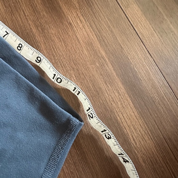 Alo Yoga High-Waist Cargo Legging Anthracite grey size medium sold out online - Picture 9 of 9